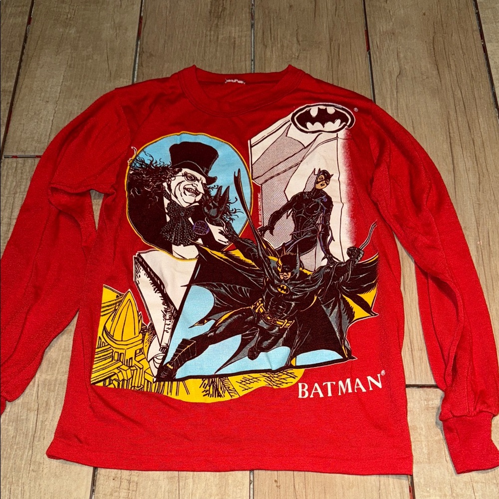 Batman Boys' Red Graphic Long-Sleeve Tee 1992 pajama shirt